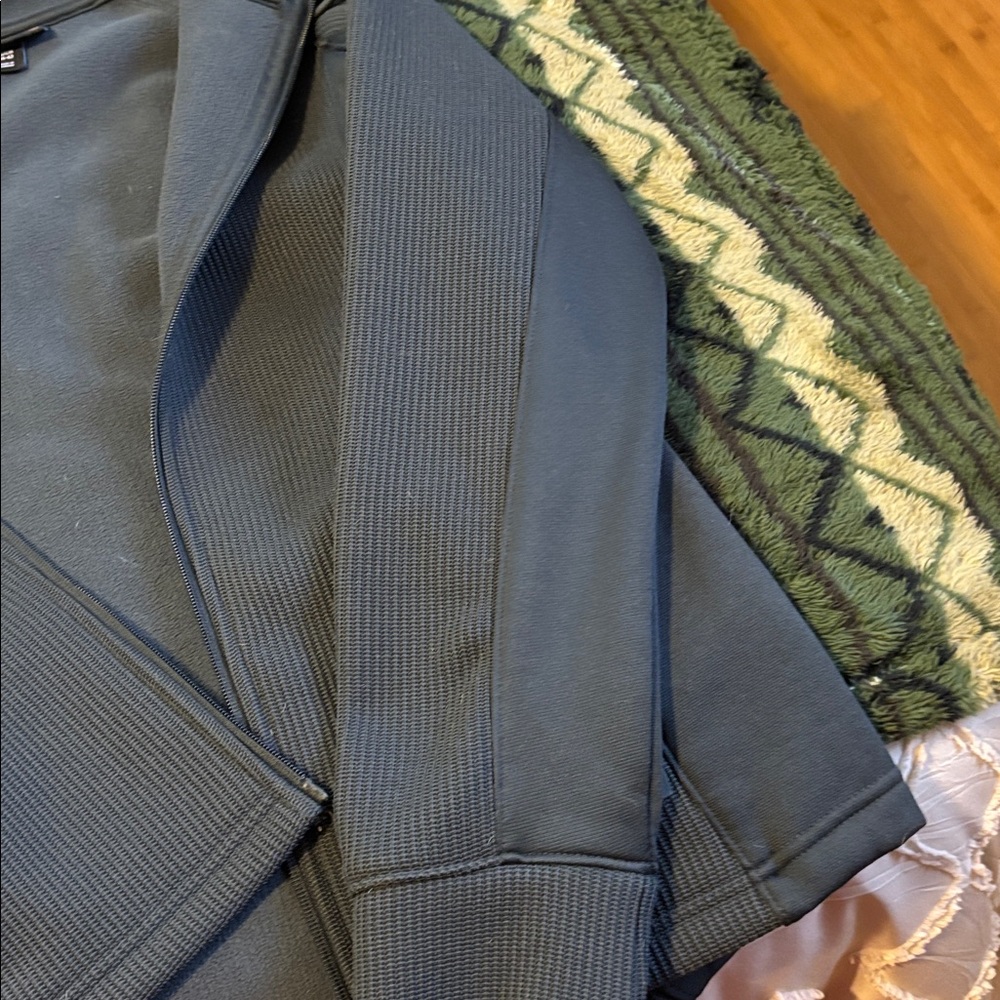 Swiss Tech Unlined Jacket - Picture 7 of 10